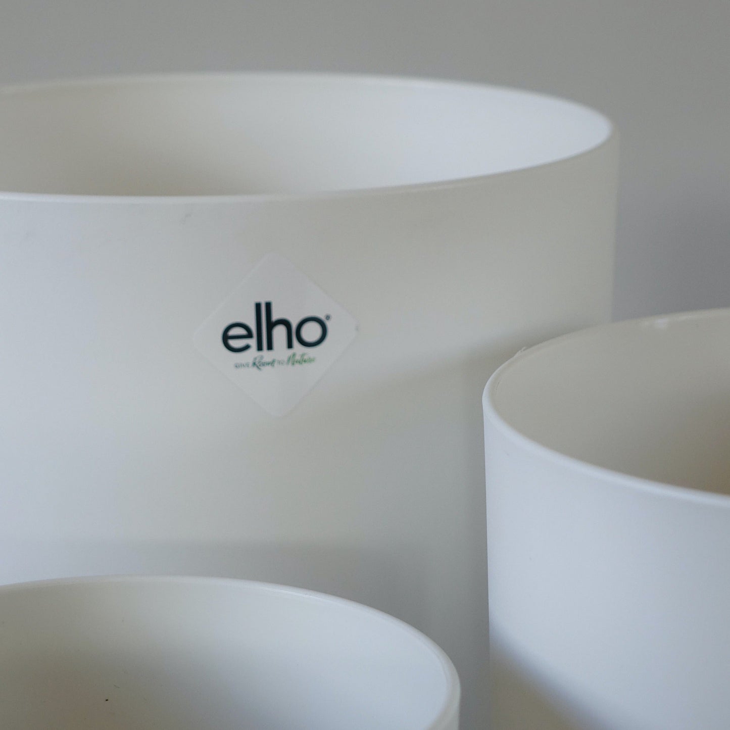 Elho Soft Round Pot White 16cm