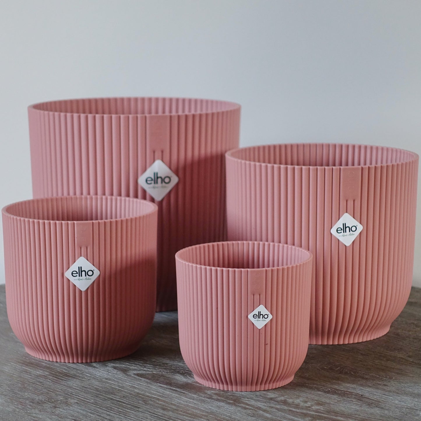 Elho Vibes Fold Round Pot Delicate Pink 14cm