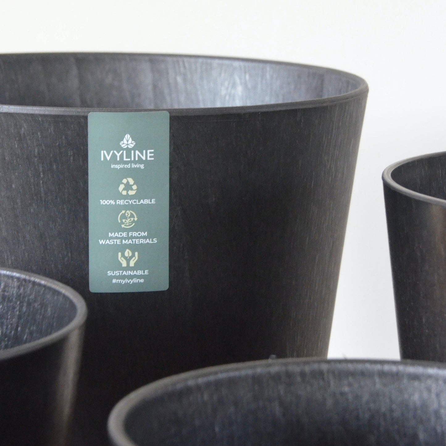 Ivyline Pula Black Recycled Pot 15cm